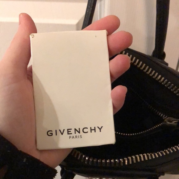 Gorgeous Givenchy Bag - Picture 7 of 16